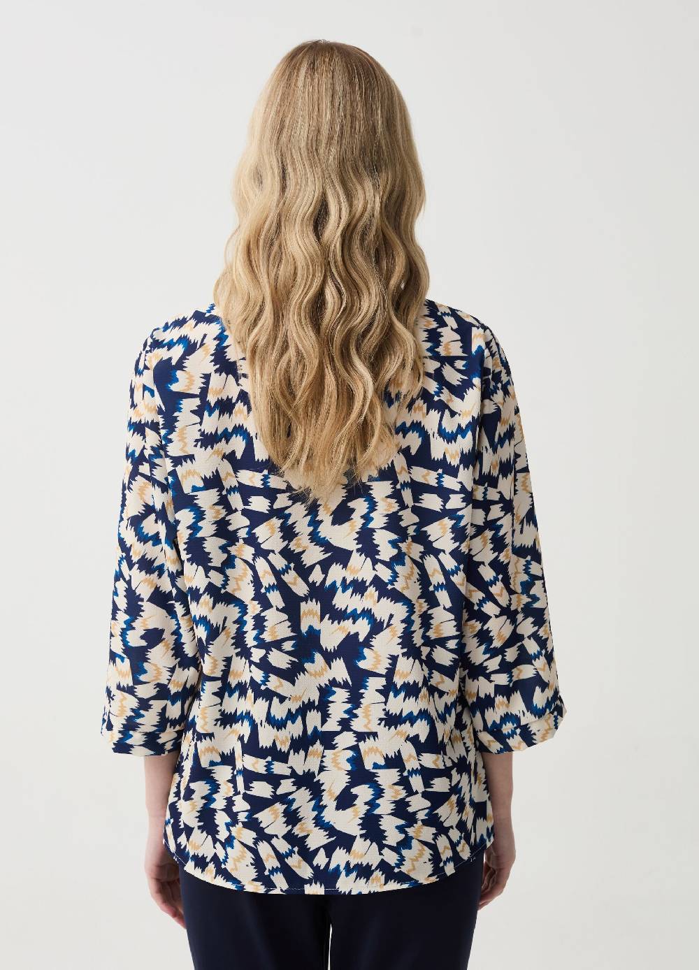 Ovs Blusa Stampata Con Apertura A V