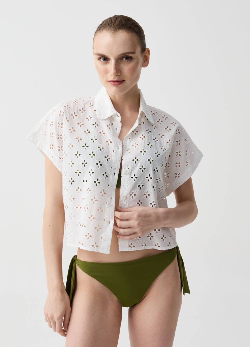 Ovs Brasiliano tinta unita con fiocchi