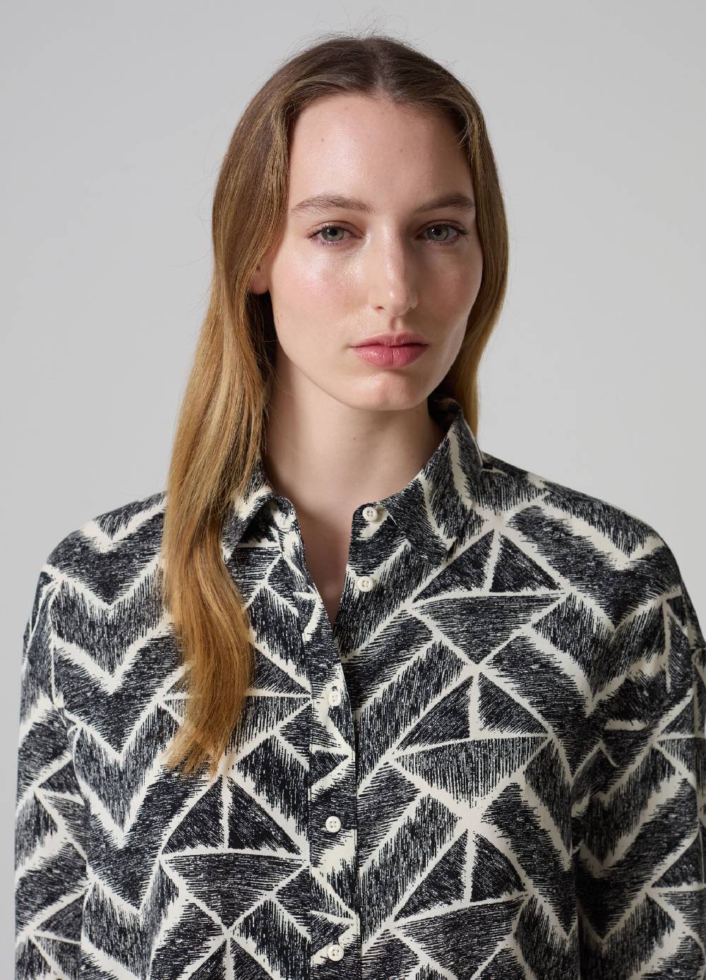 Ovs Camicia In Viscosa Con Motivo Geometrico
