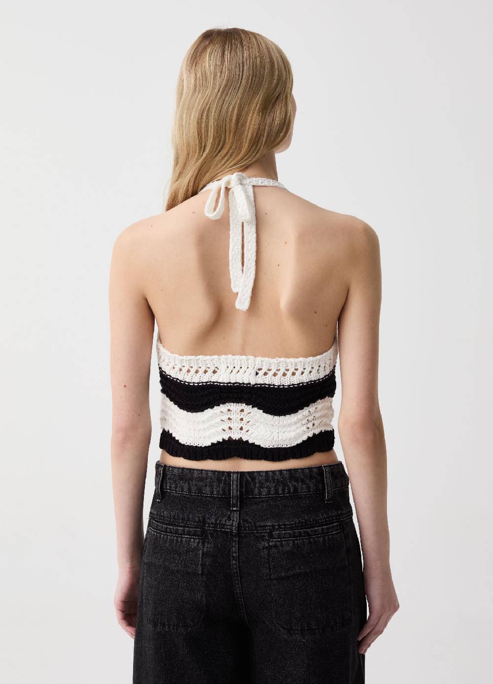 Ovs Crop Top Crochet Con Scollo A V
