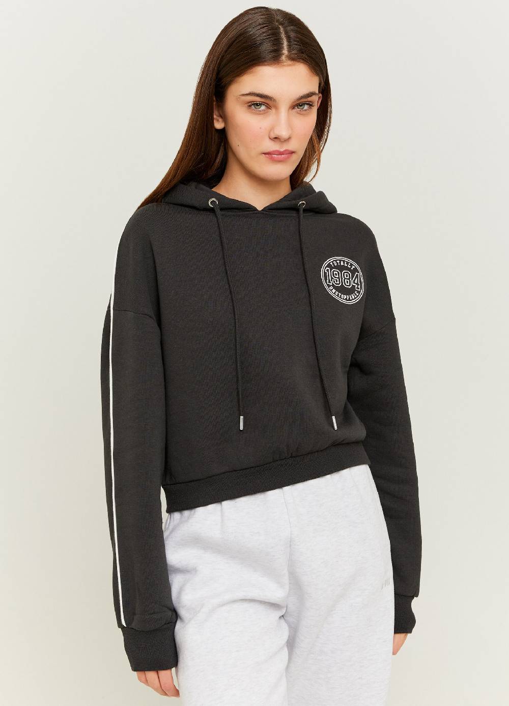 Ovs Felpa crop con cappuccio e stampa