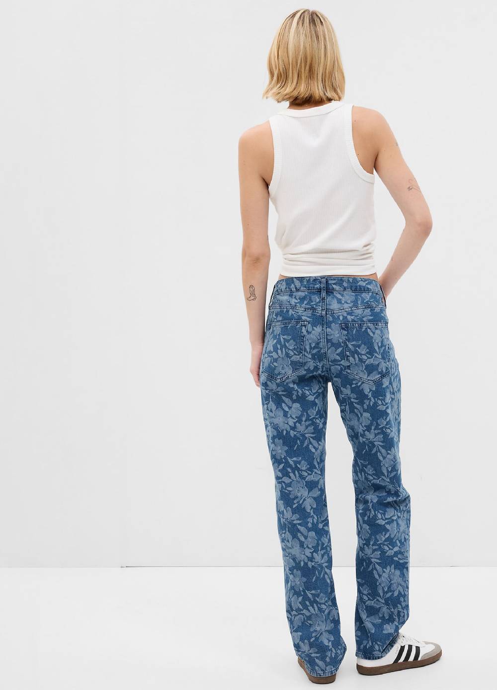 Ovs Jeans Loose Fit Con Stampa Laser All-over