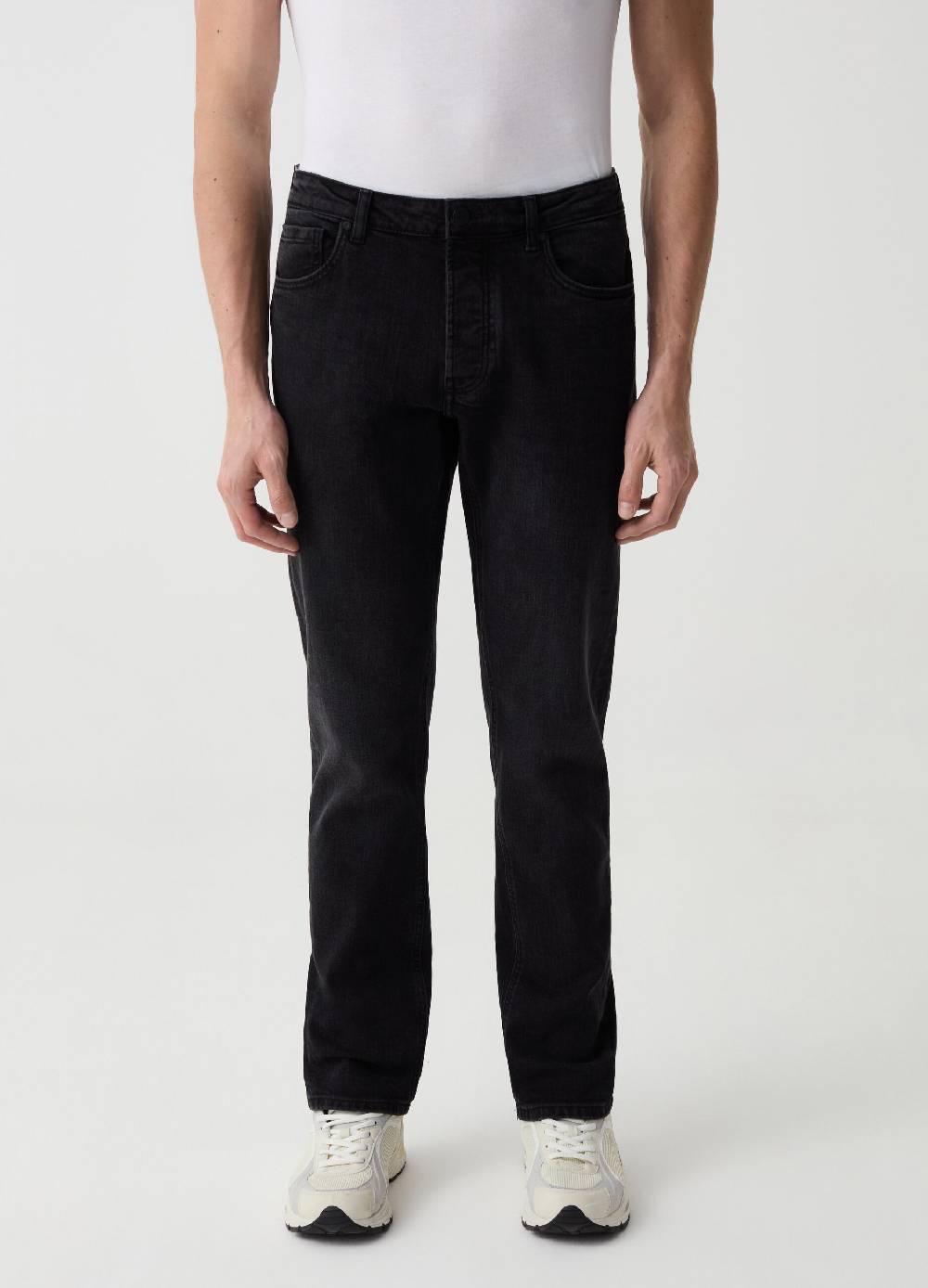 Ovs Jeans Regular Fit Con Scoloriture