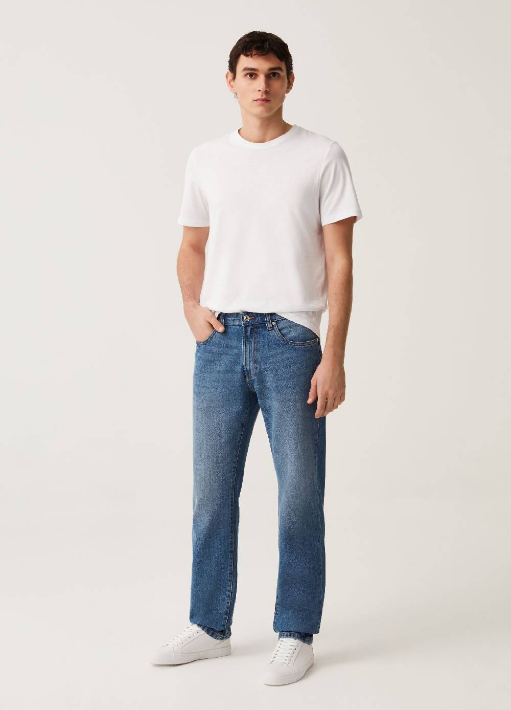 Ovs Jeans Regular Fit Con Scoloriture
