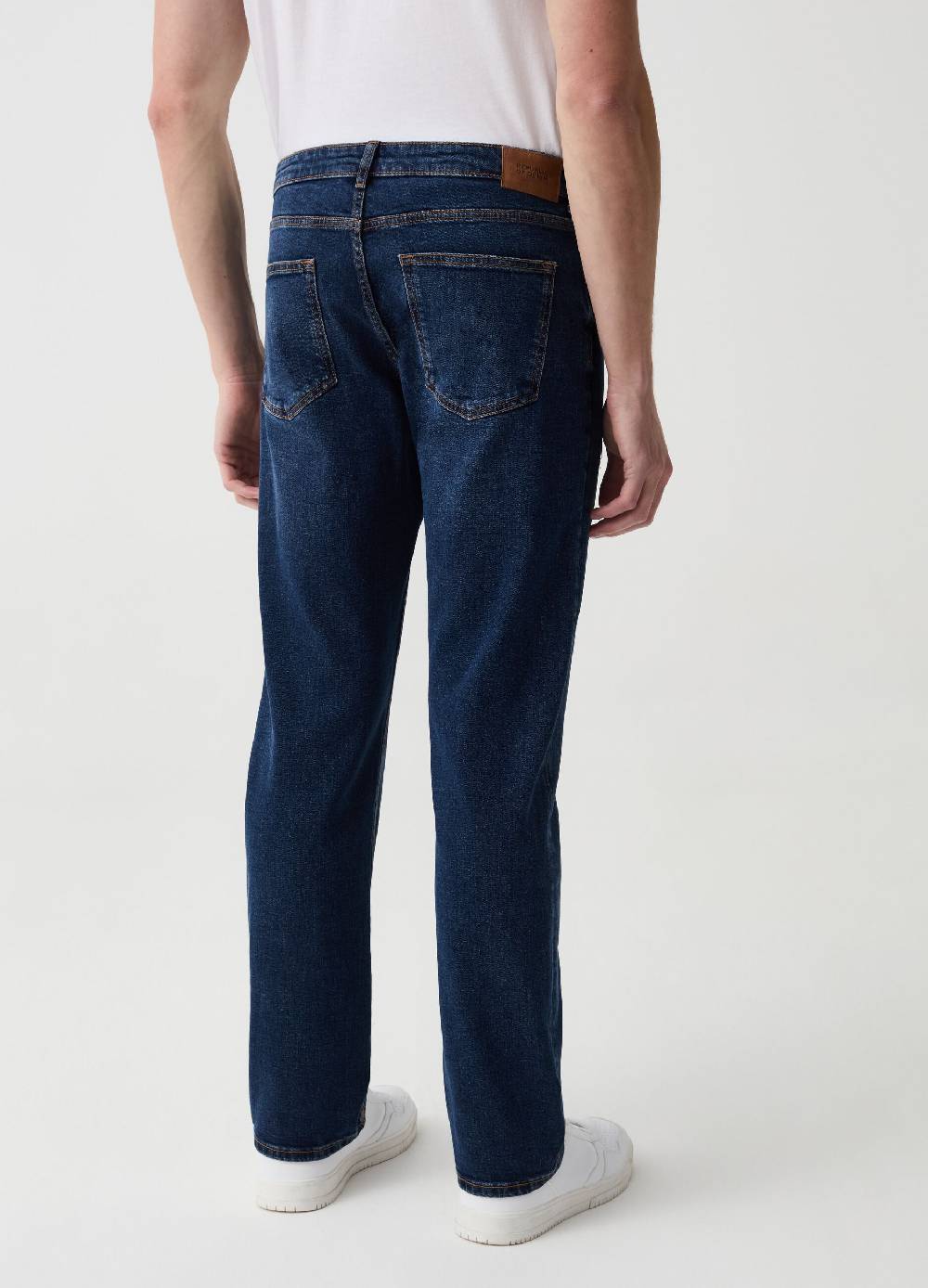 Ovs Jeans Regular Fit Con Scoloriture