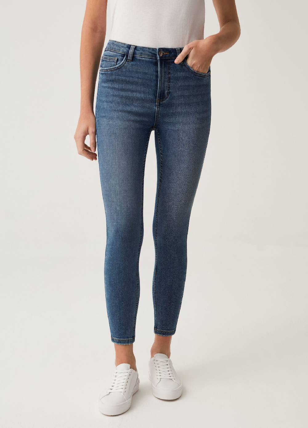 Ovs Jeans Skinny Fit Con Scoloriture