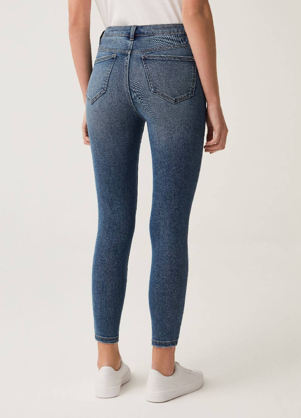 Ovs Jeans Skinny Fit Con Scoloriture
