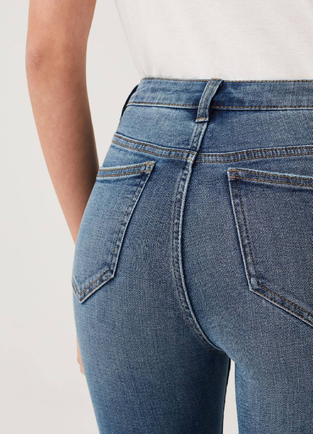 Ovs Jeans Skinny Fit Con Scoloriture