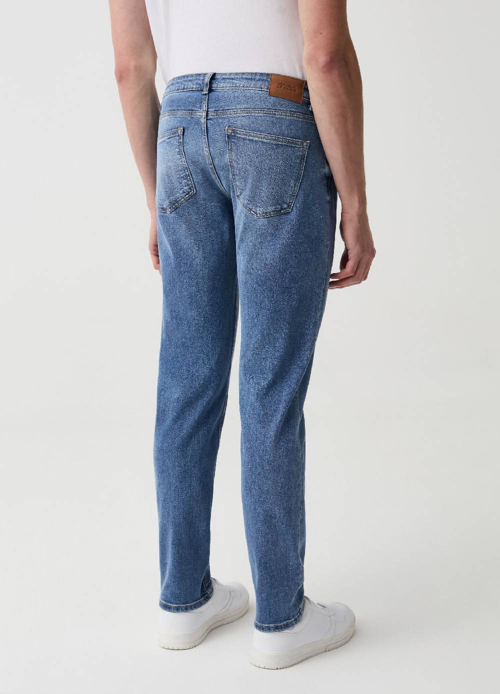 Ovs Jeans Slim Fit Con Scoloriture