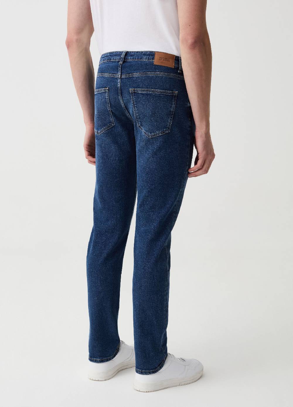 Ovs Jeans Slim Fit Con Scoloriture