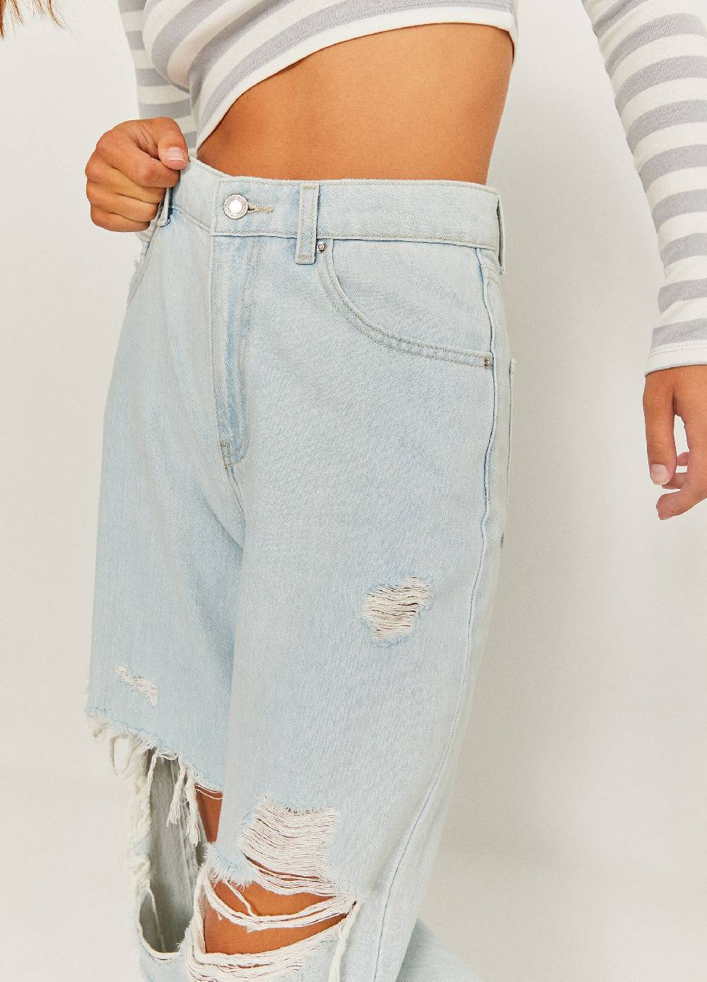 Ovs Jeans Straight Fit Cropped