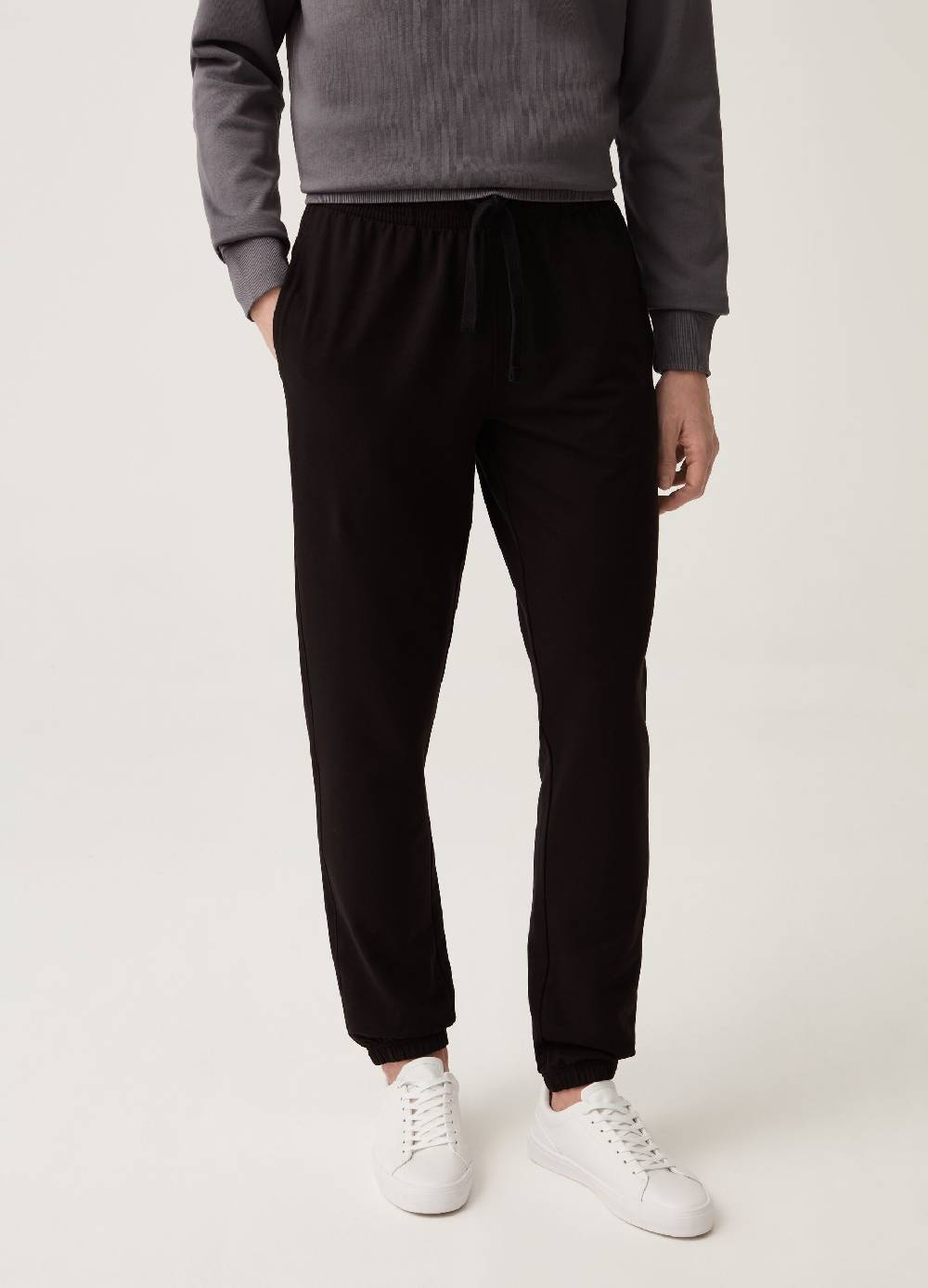 Ovs Joggers Straight Fit Grand & Hills