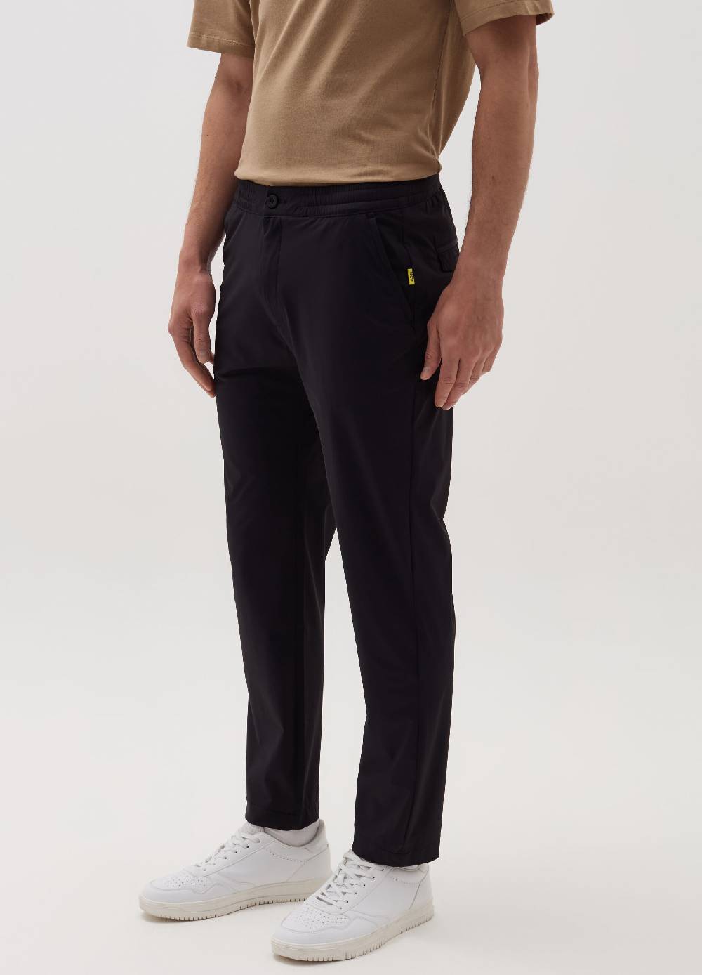 Ovs Pantalone Chino Jogger In Tessuto Tecnico