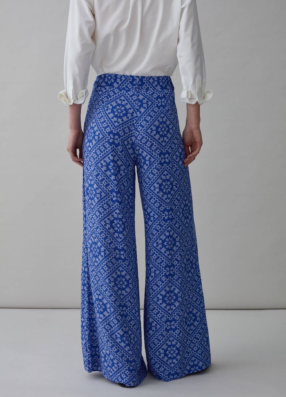 Ovs Pantalone Flare Fit In Viscosa Con Stampa