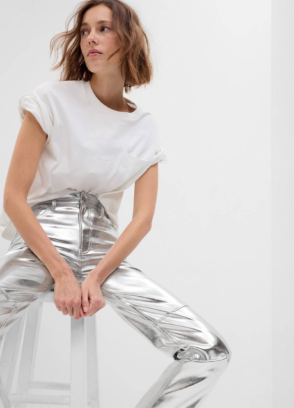 Ovs Pantaloni straight fit effetto lucido