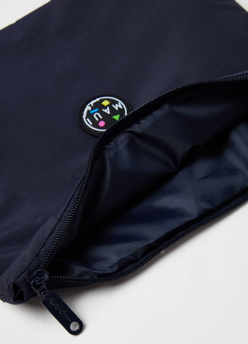 Ovs Pochette Tinta Unita Con Patch Logo