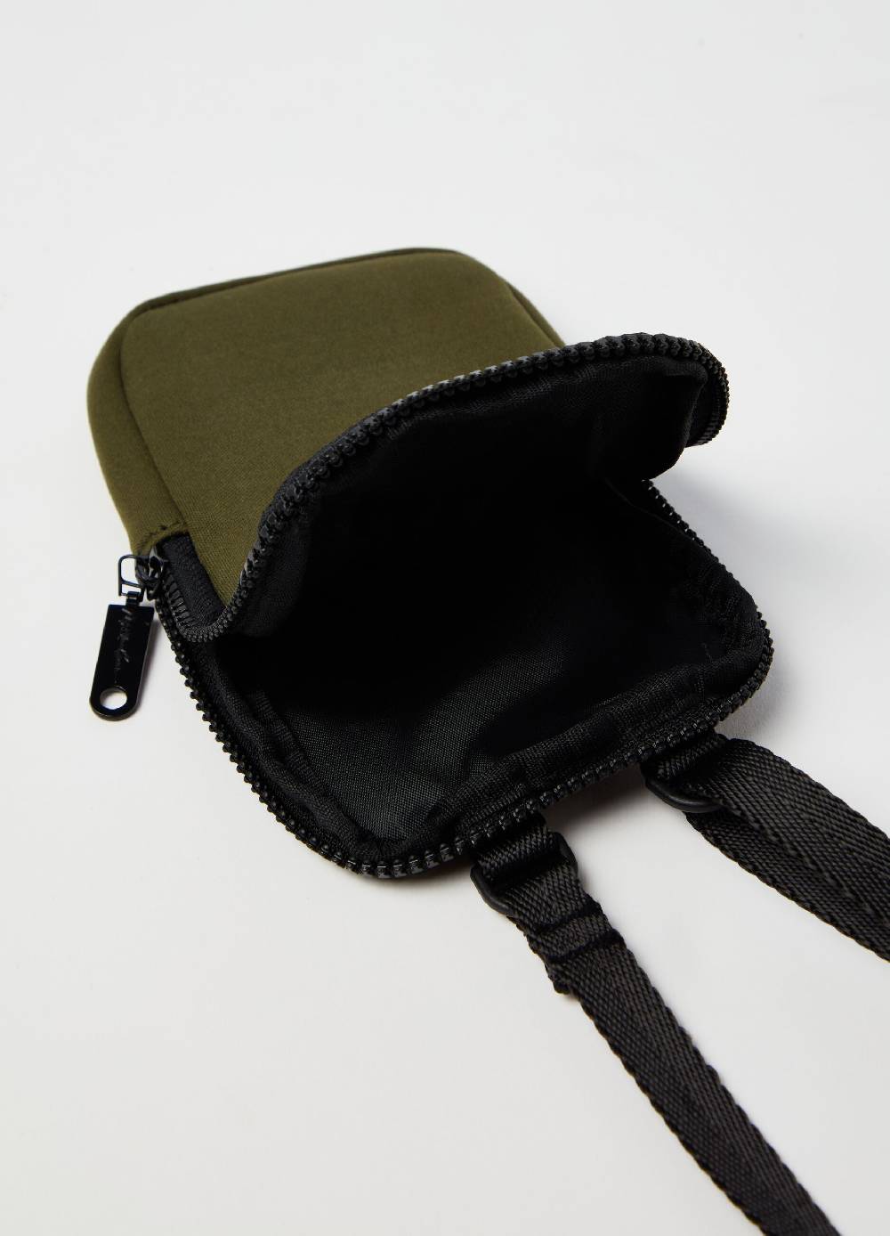 Ovs Porta Cellulare Con Patch Logo