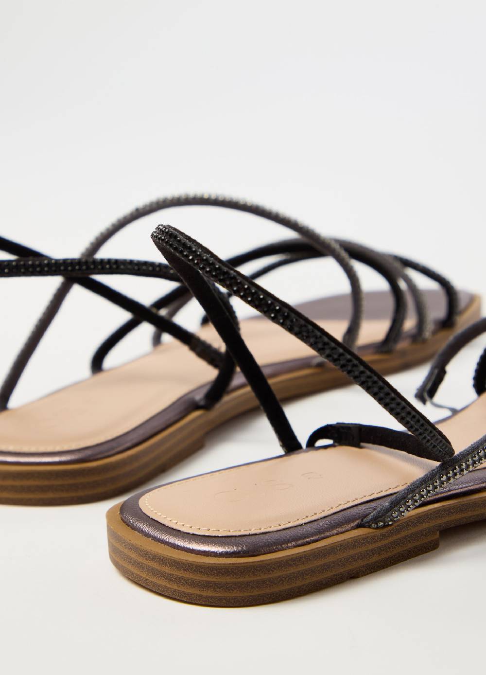 Ovs Sandali Bassi Con Listini In Strass