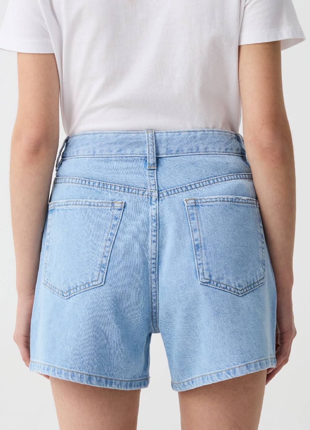 Ovs Shorts In Denim Cinque Tasche