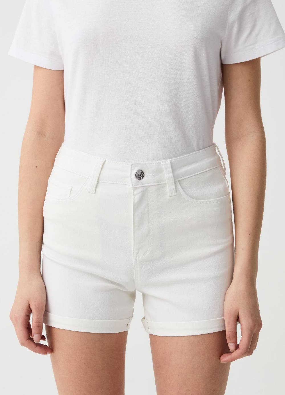 Ovs Shorts In Denim Con Risvolti