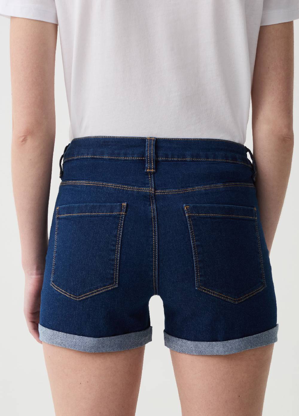 Ovs Shorts In Denim Con Risvolti