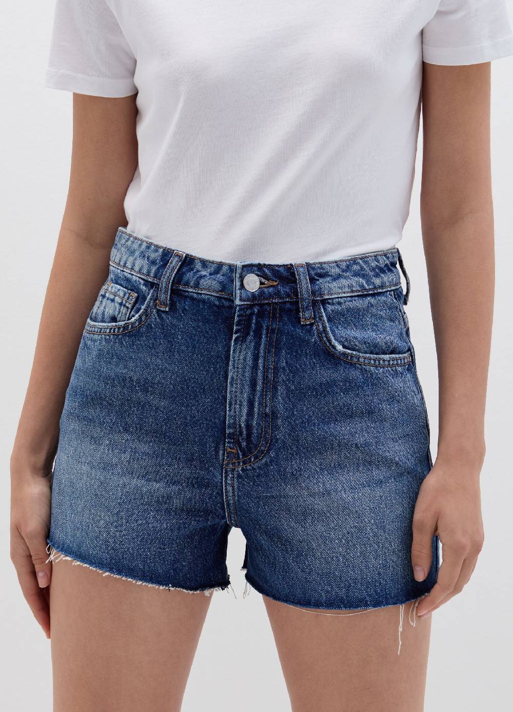 Ovs Shorts In Denim Con Strappi E Abrasioni
