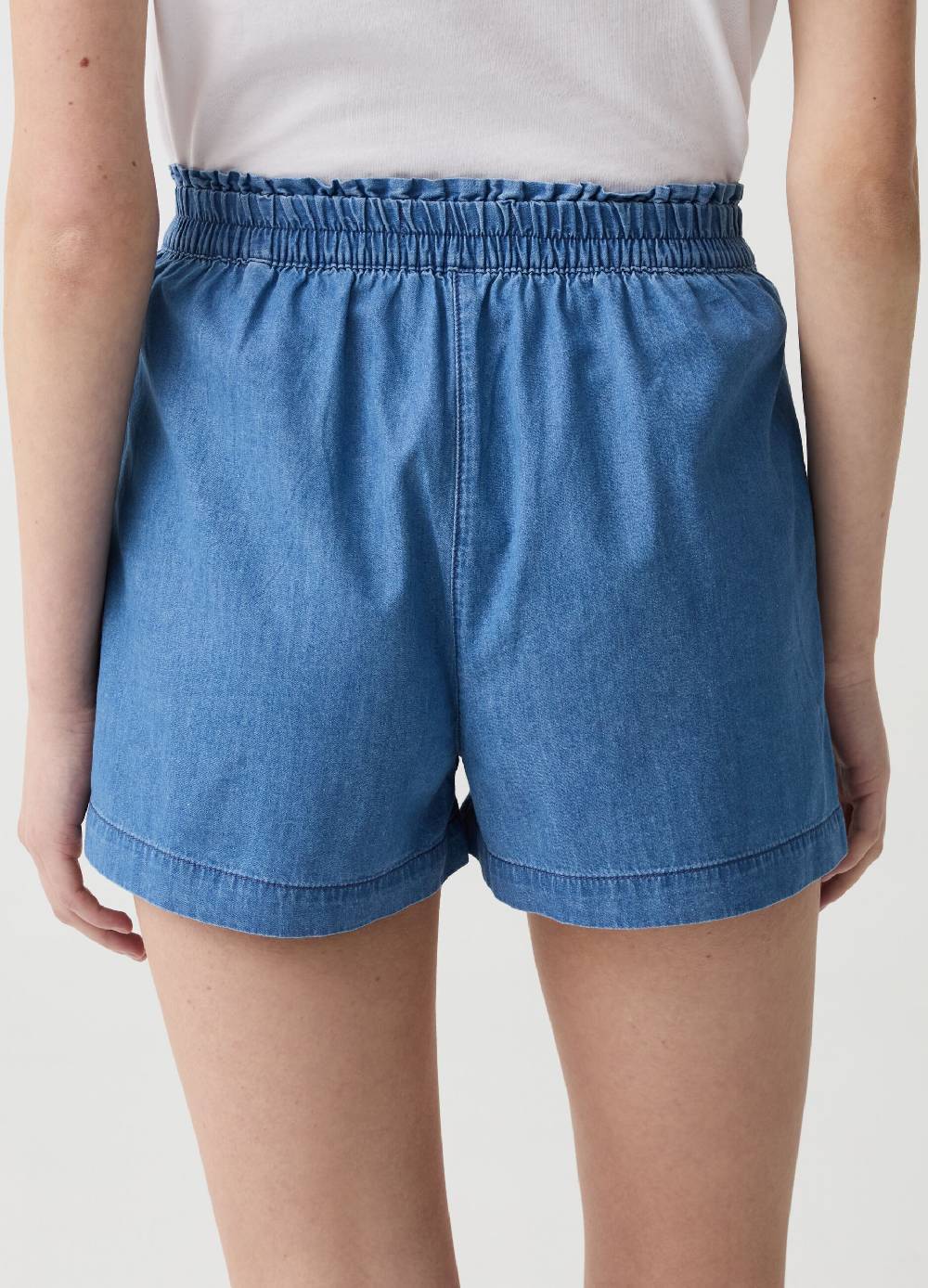 Ovs Shorts In Denim Fluido Con Cintura
