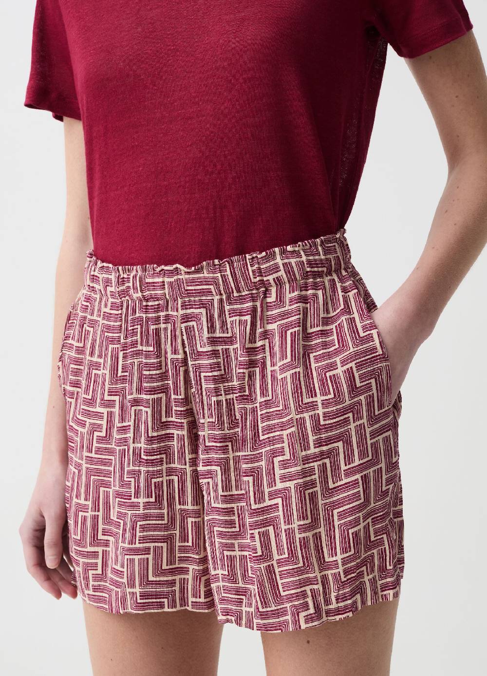 Ovs Shorts In Viscosa