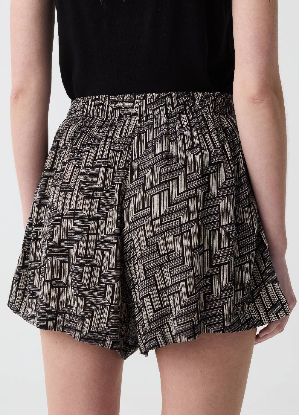 Ovs Shorts In Viscosa