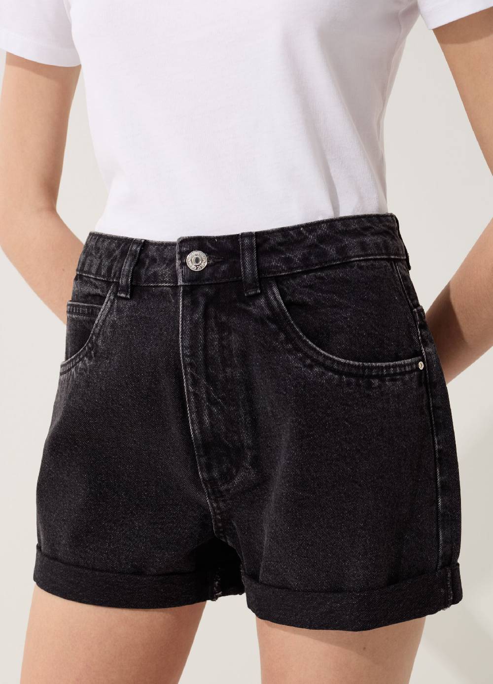 Ovs Shorts mom fit in denim