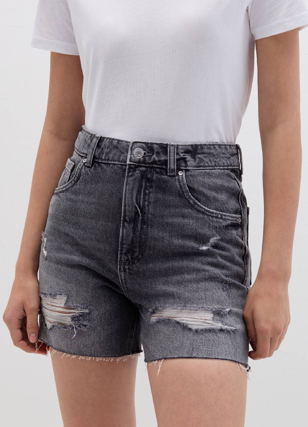 Ovs Shorts Mom Fit In Denim Con Strappi