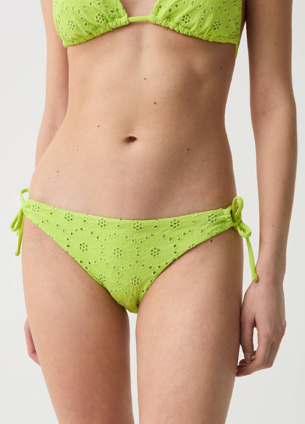 Ovs Slip Bikini Con Fronte In Sangallo