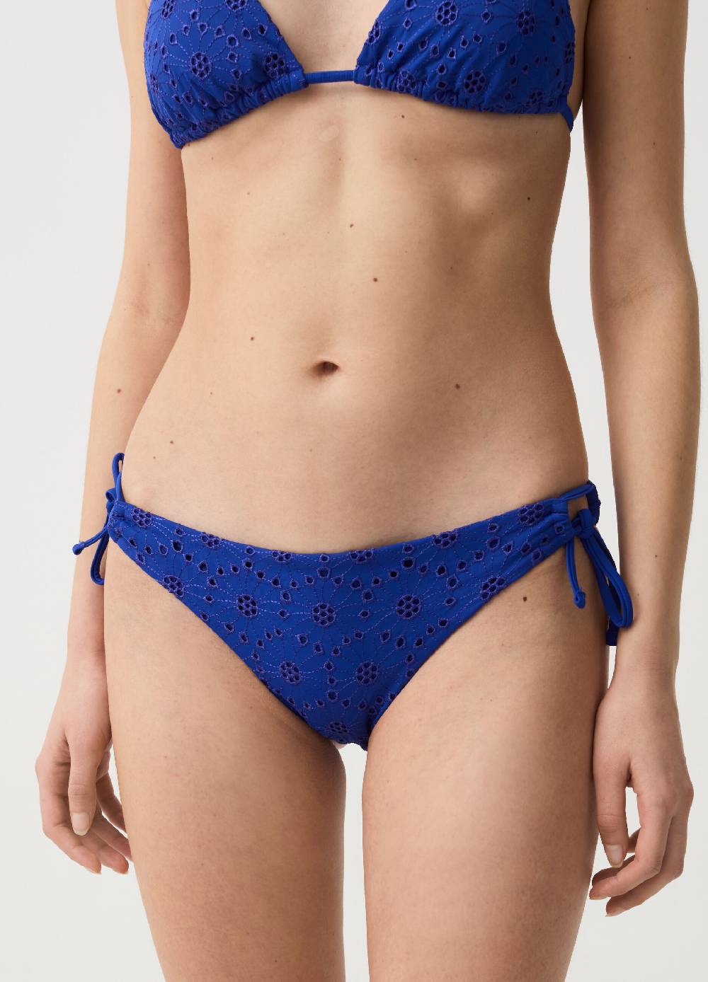 Ovs Slip Bikini Con Fronte In Sangallo