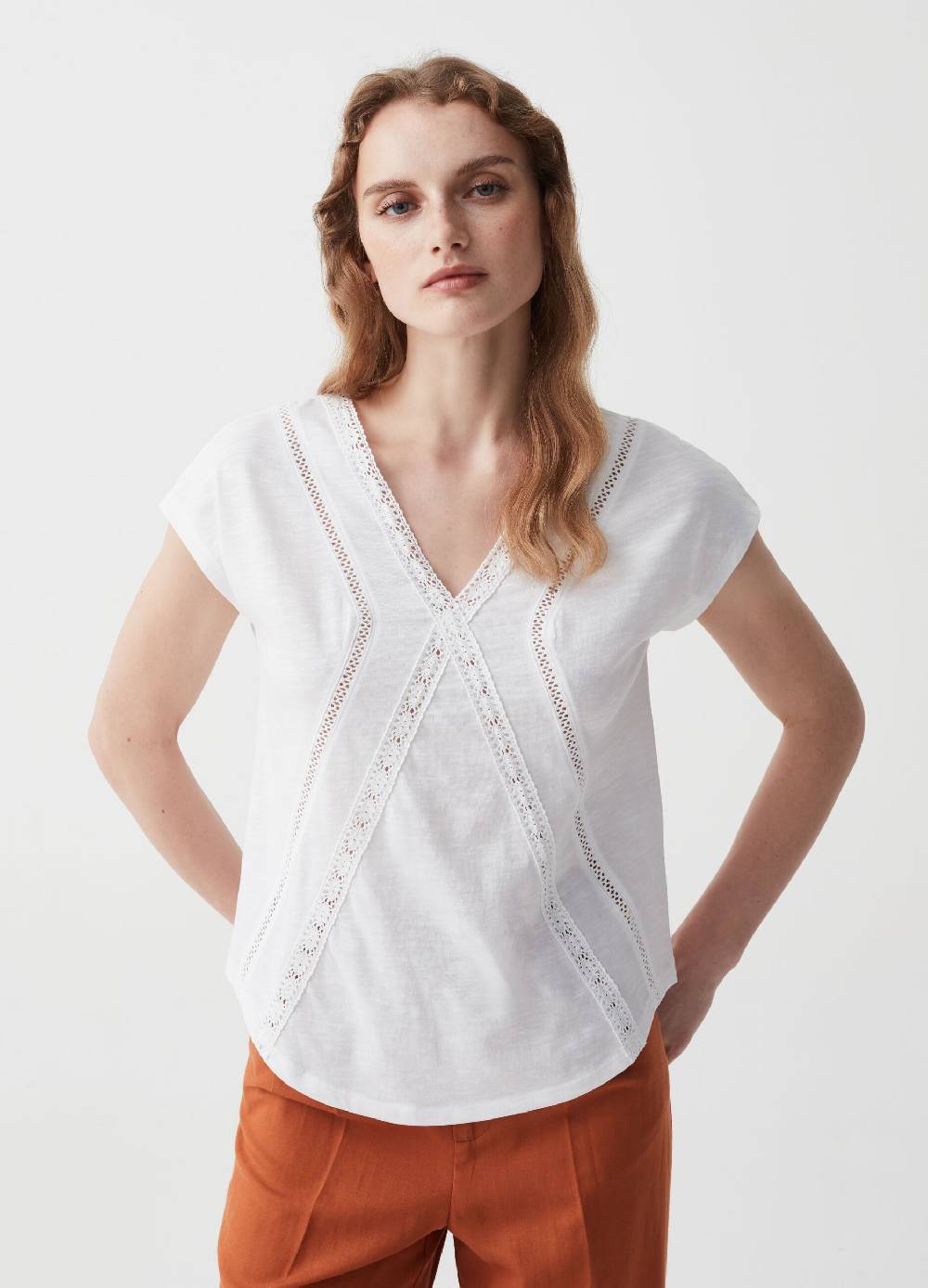 Ovs T-shirt con dettagli traforati e pizzo