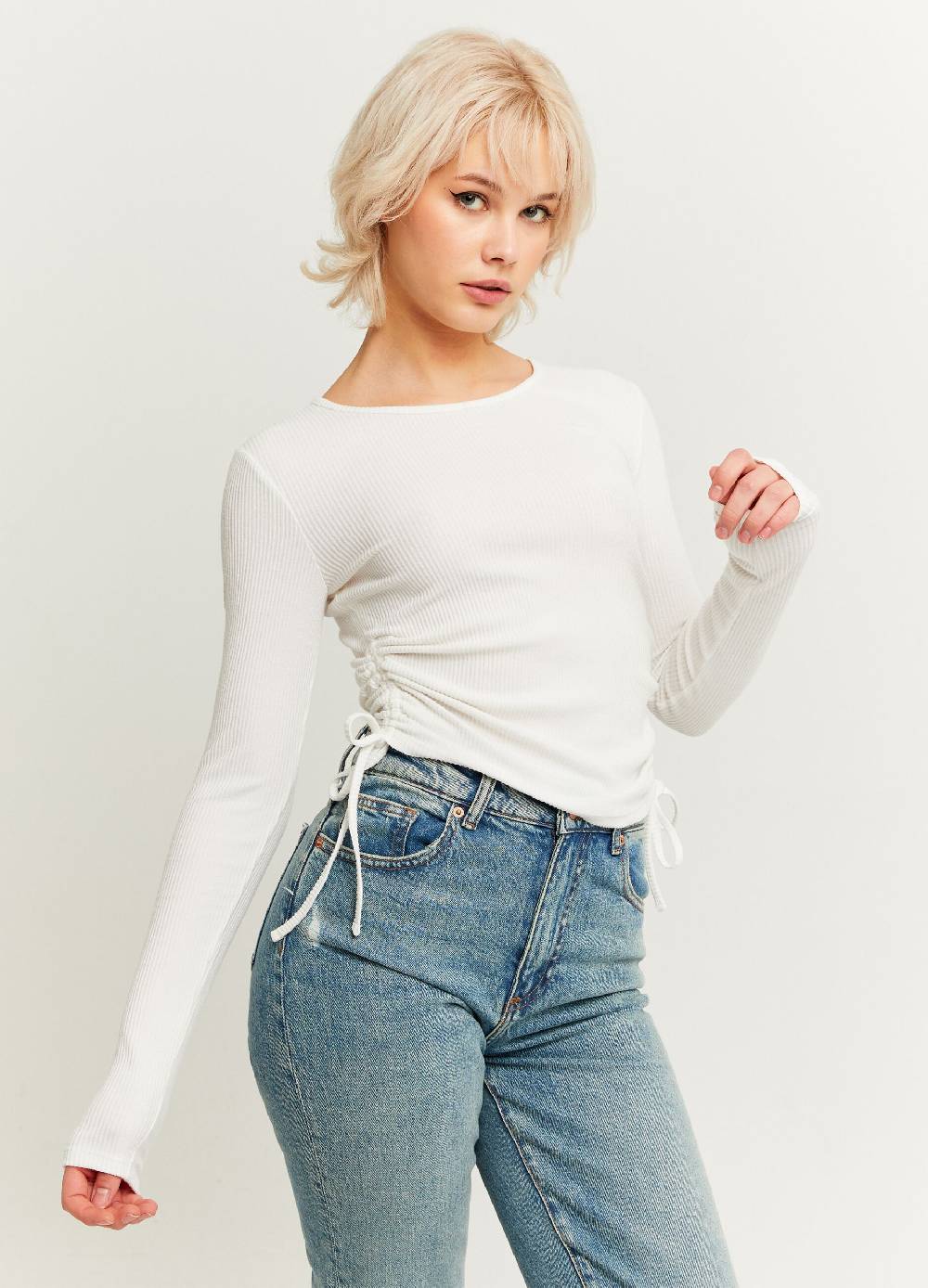 Ovs T-shirt crop a costine con laccetti