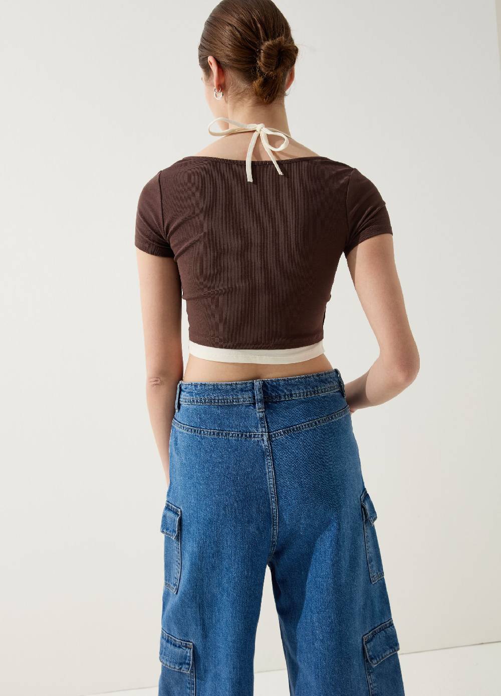 Ovs T-shirt Crop Con Bottoni E Canotta Interna