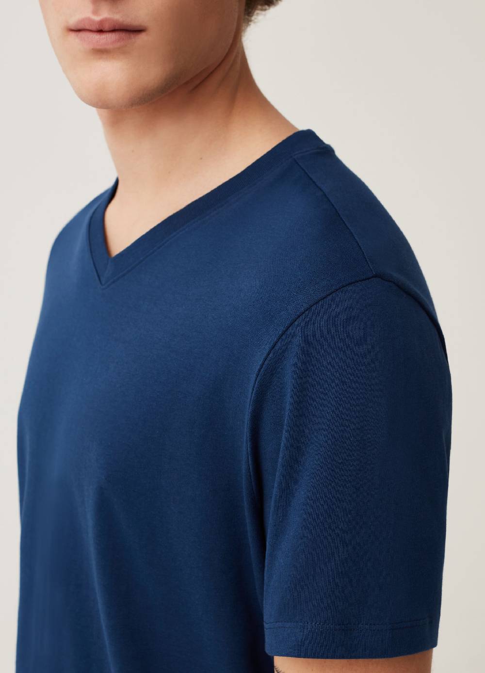 Ovs T-shirt In Cotone Bio Con Scollo A V