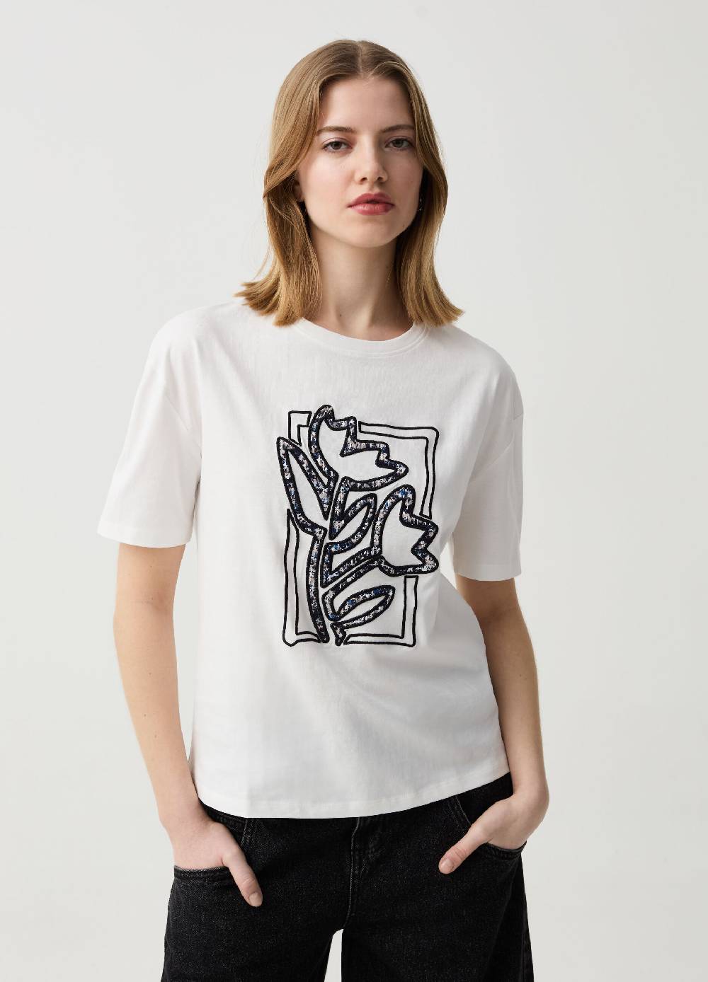 Ovs T-shirt in cotone con ricamo floreale