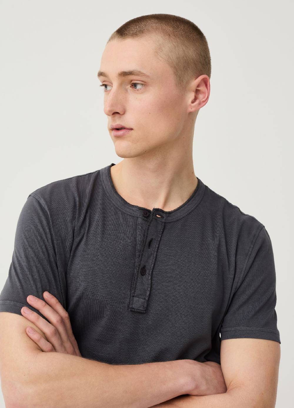 Ovs T-shirt in cotone slub con scollo serafino