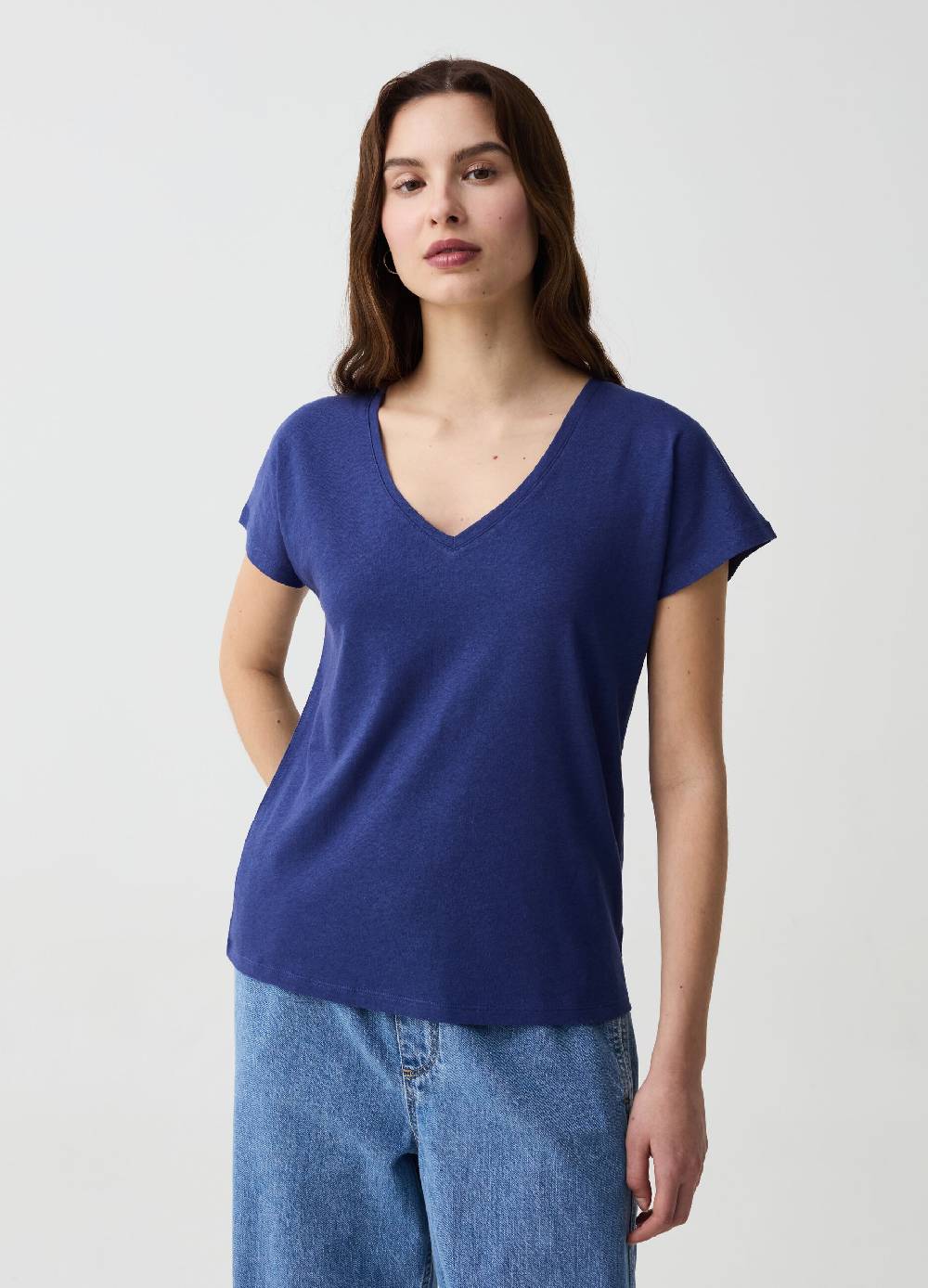 Ovs T-shirt in lino e cotone con scollo a V