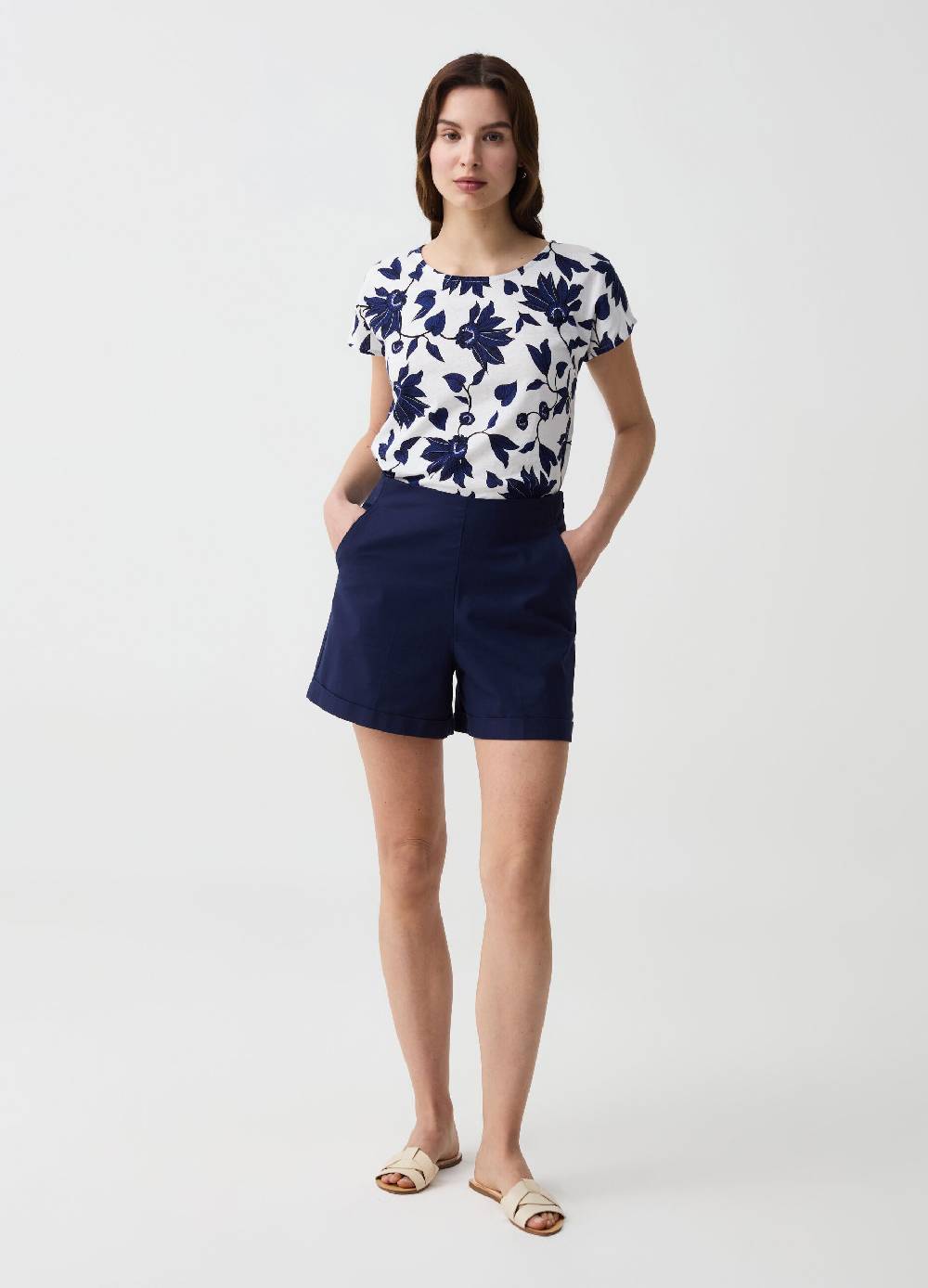 Ovs T-shirt In Lino E Cotone Con Stampa Floreale