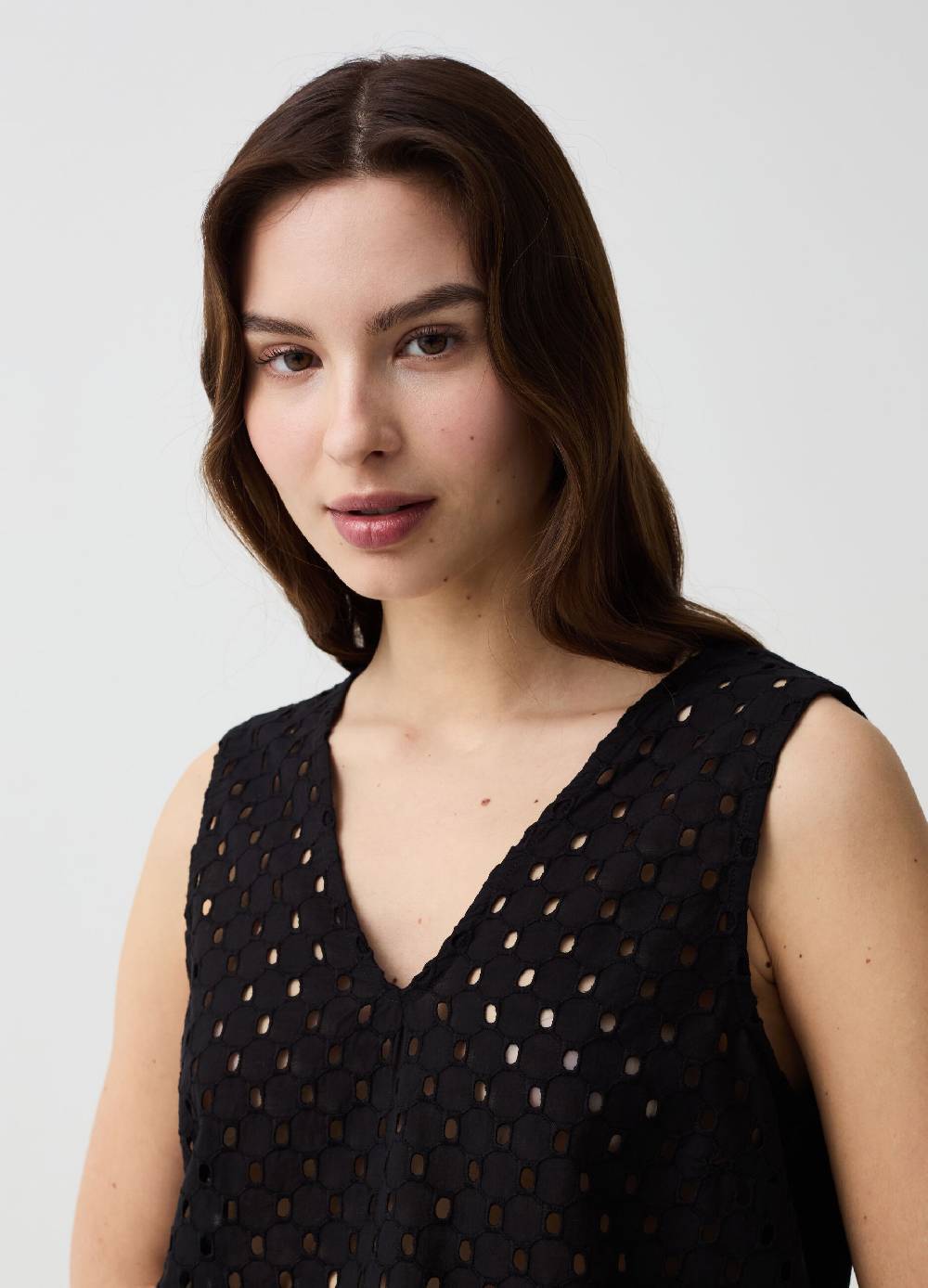 Ovs Tank Top Con Fronte In Sangallo Traforato