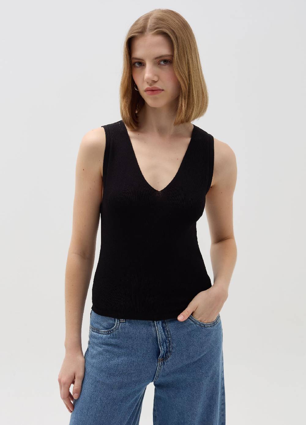 Ovs Tank Top Con Scollo A V