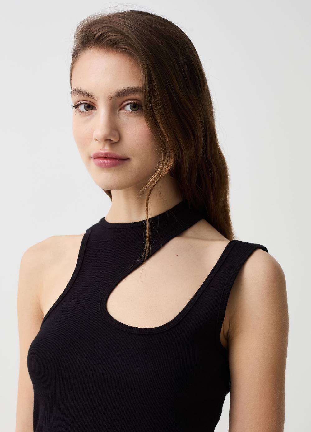 Ovs Top monospalla con dettaglio cut out