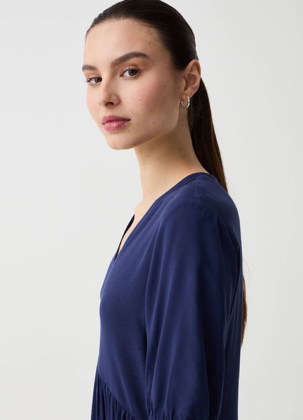 Ovs Vestito Corto A Balze Con Scollo A V