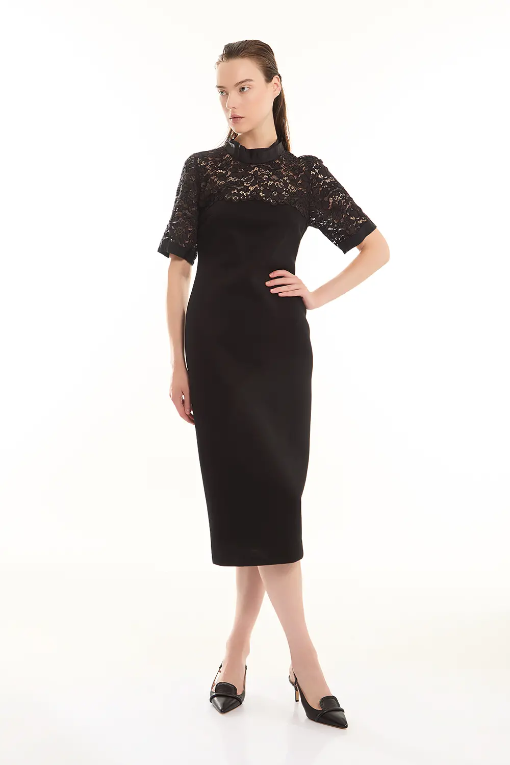 P.A.R.O.S.H. ABITO CON PIZZO