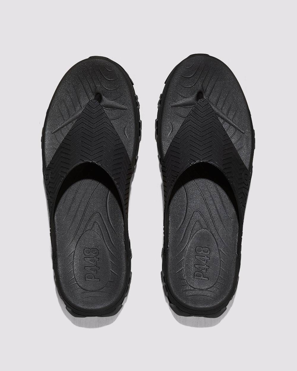 P448 Bondi Tux/Black