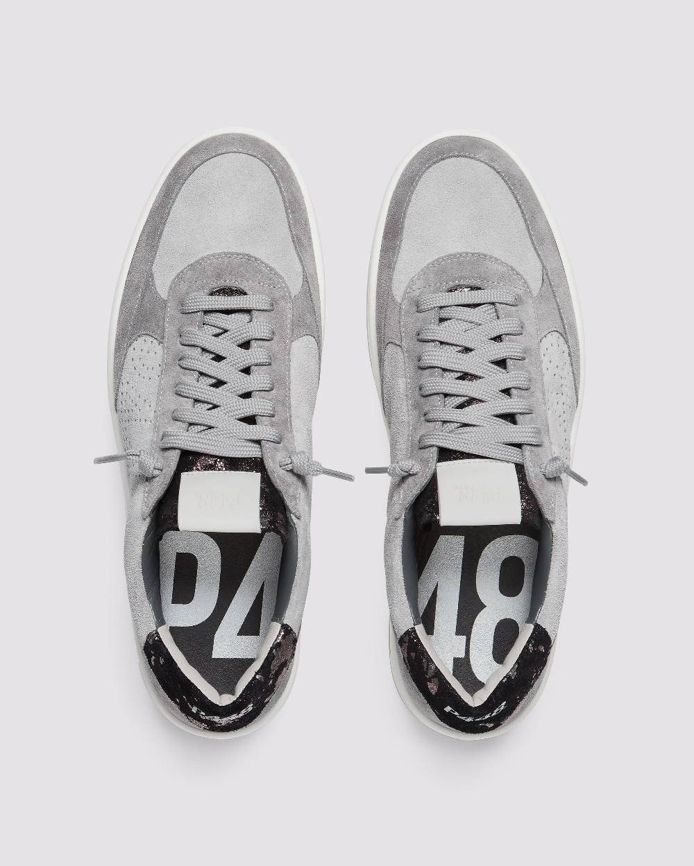 P448 Empire Graphite