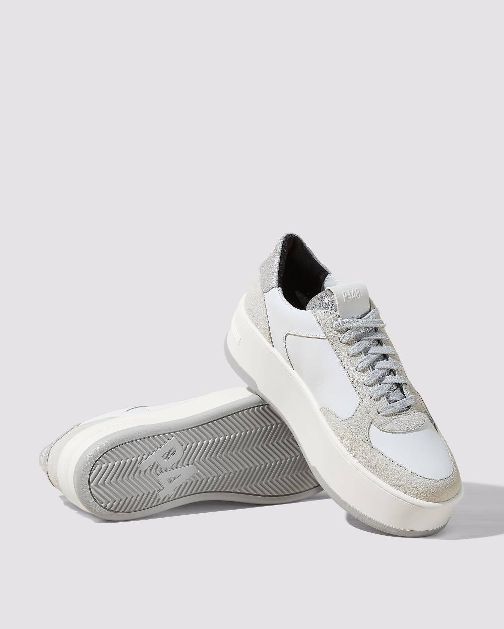 P448 Empire White/Silver