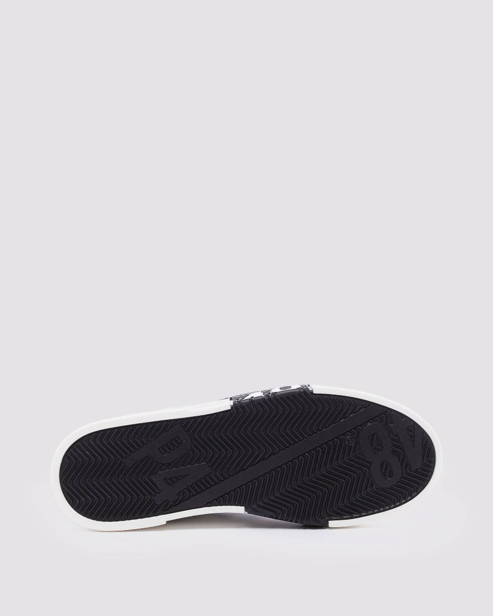 P448 Half Pipe Stained Check